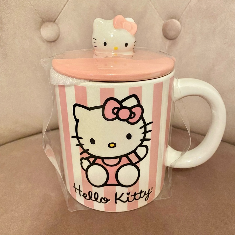 Hello Kitty - Picture 3 of 4